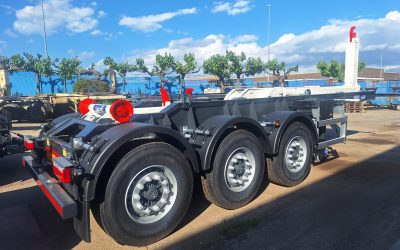 2 NUEVAS UNIDADES DE SEMIREMOLQUE DE GANCHO LISTAS PARA TIRME