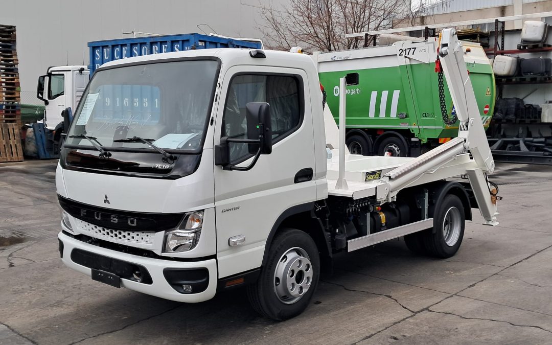 UN NUEVO MULTICONTAINER MCBT-6 PARA CONTENEDORES ALHAMBRA